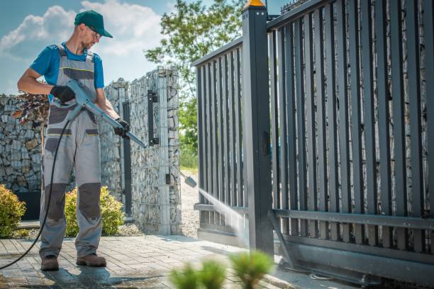 Best Gutter Cleaning  in Summit View, WA